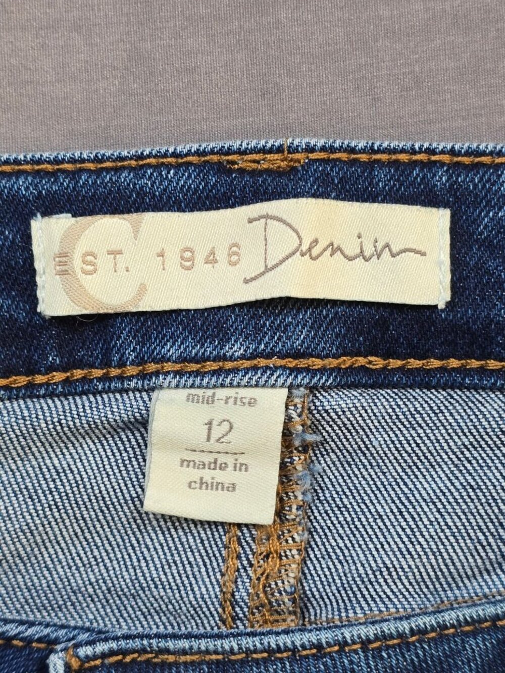 Est 1946 Denim Womens Mid-Rise Blue Jeans Flared Crop Frayed Hem Studded Size 12 - Picture 2 of 5